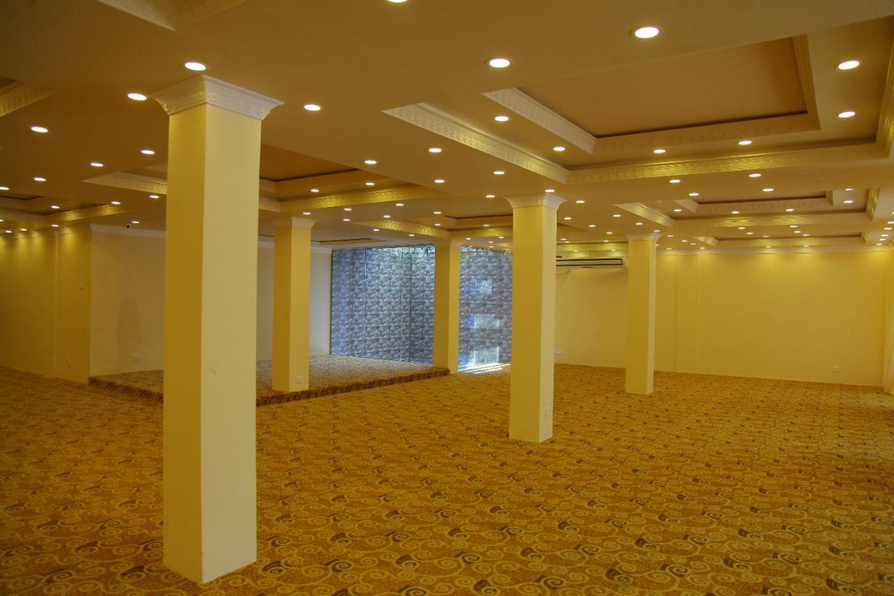 Hotel Nathaliya Katunayake Exterior photo